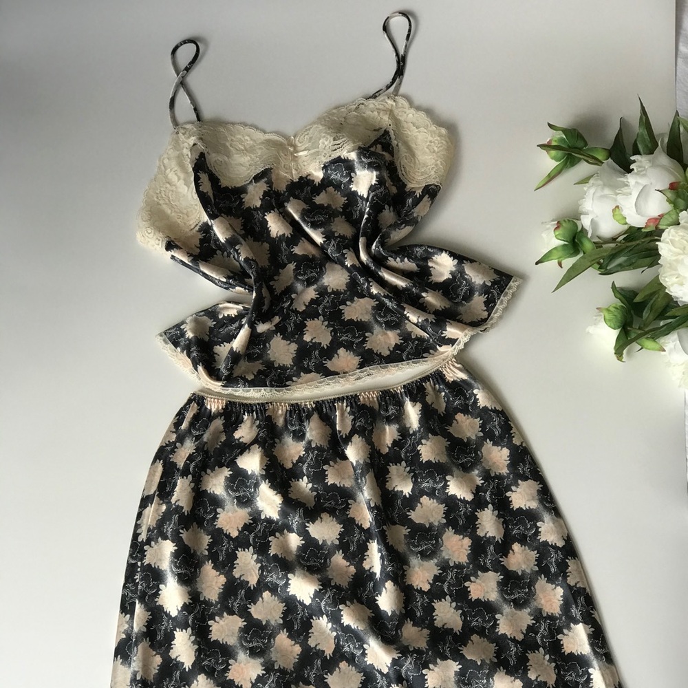 Vintage Loungewear Lingerie Set - image 4